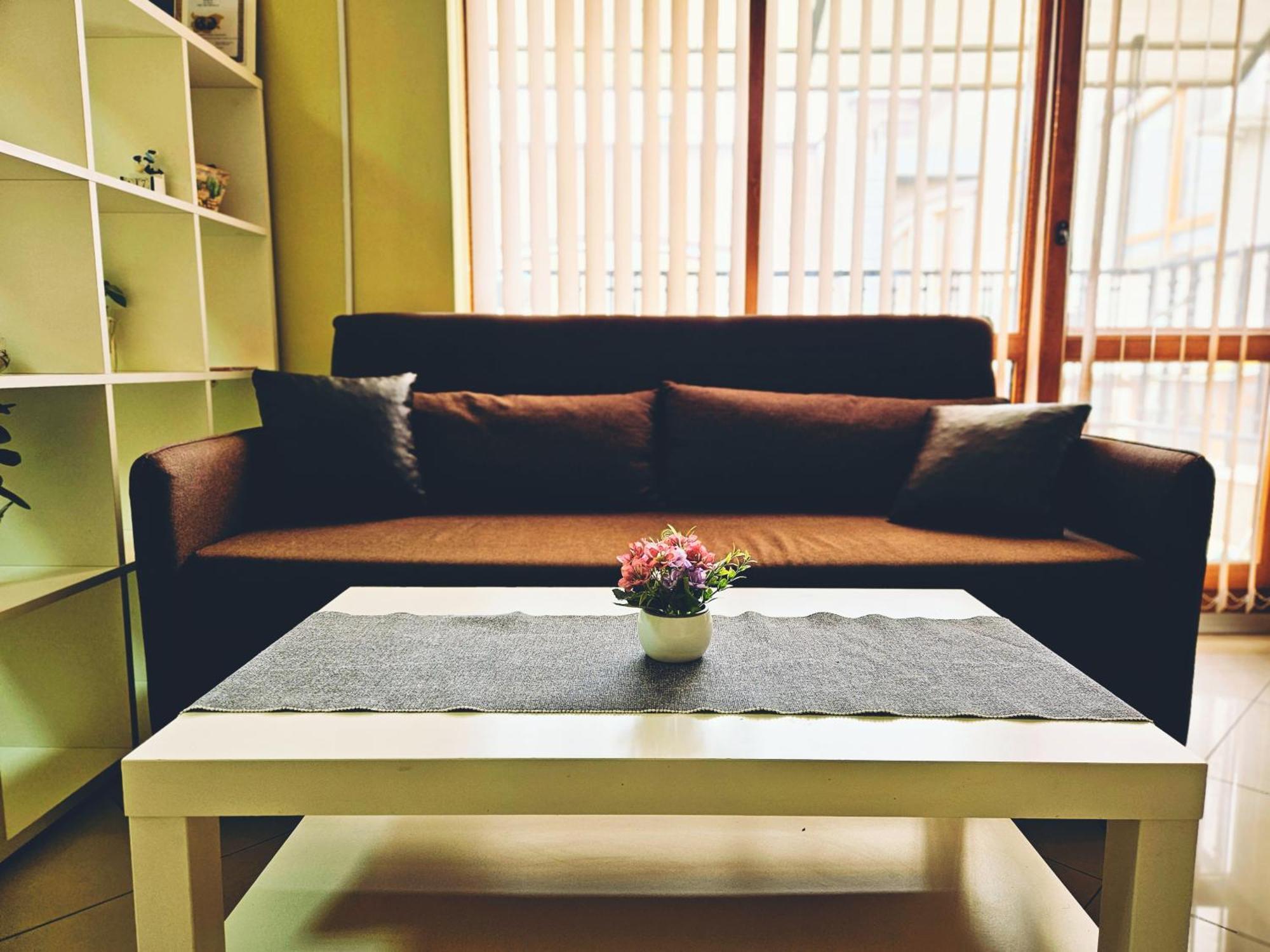 Semiramida Central Studio Varna Bagian luar foto